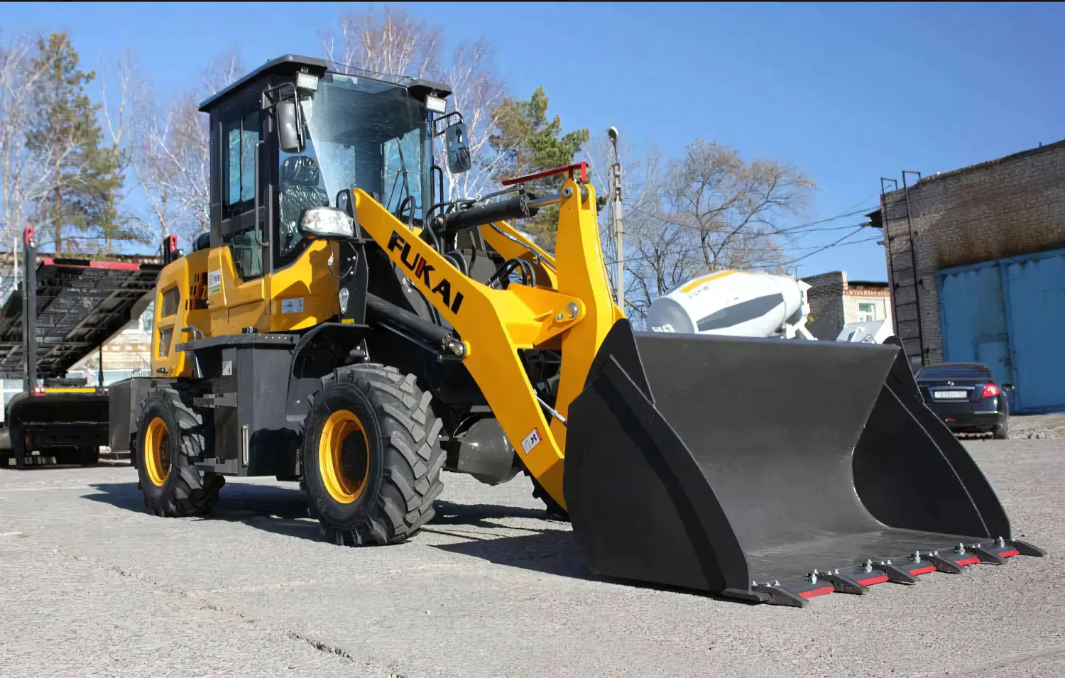 Фронтальный погрузчик Fukai ZL920 — фото