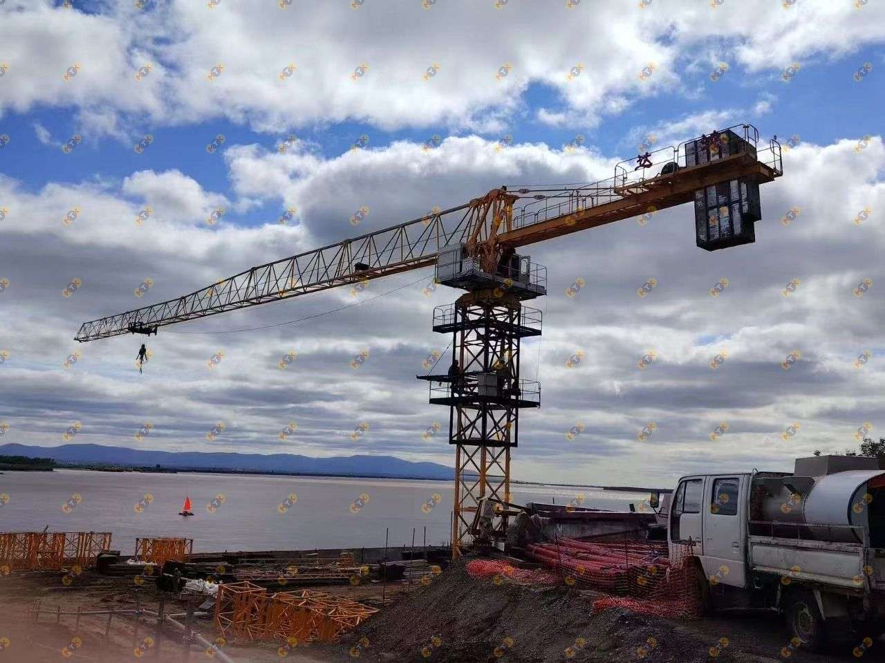 Башенный кран Нongdа - НР100 (6013-8) 2