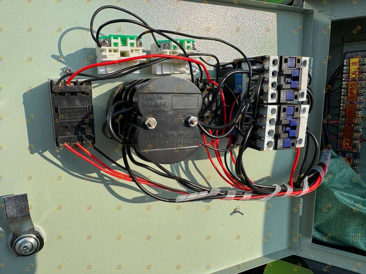 Бетономешалка JZC350 10