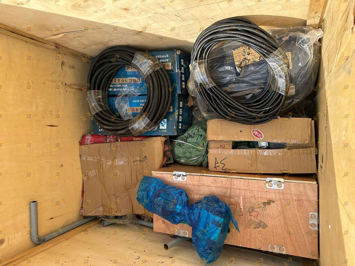 Двухвальный бетоносмеситель JS 1000 со скипом 48