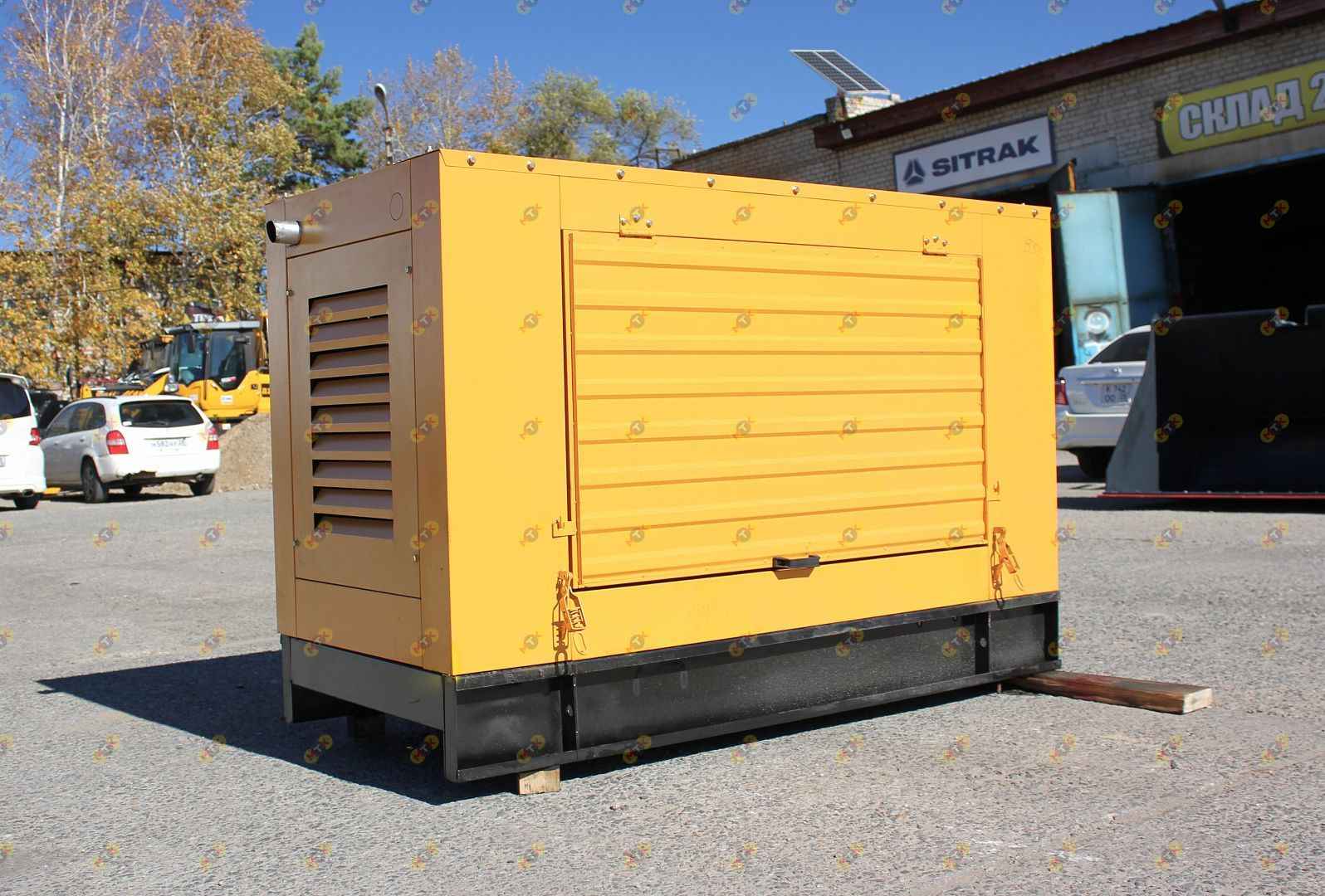 Дизельный генератор Yuchai 50 кВт в кожухе с AVR 15