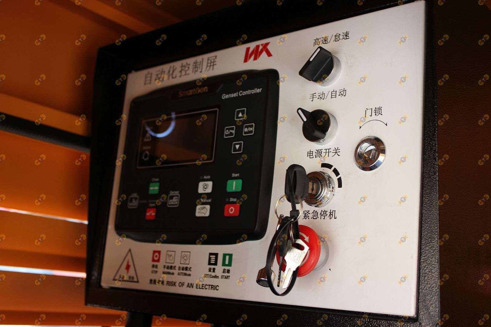 Дизельный генератор Yuchai 50 кВт в кожухе с AVR 17