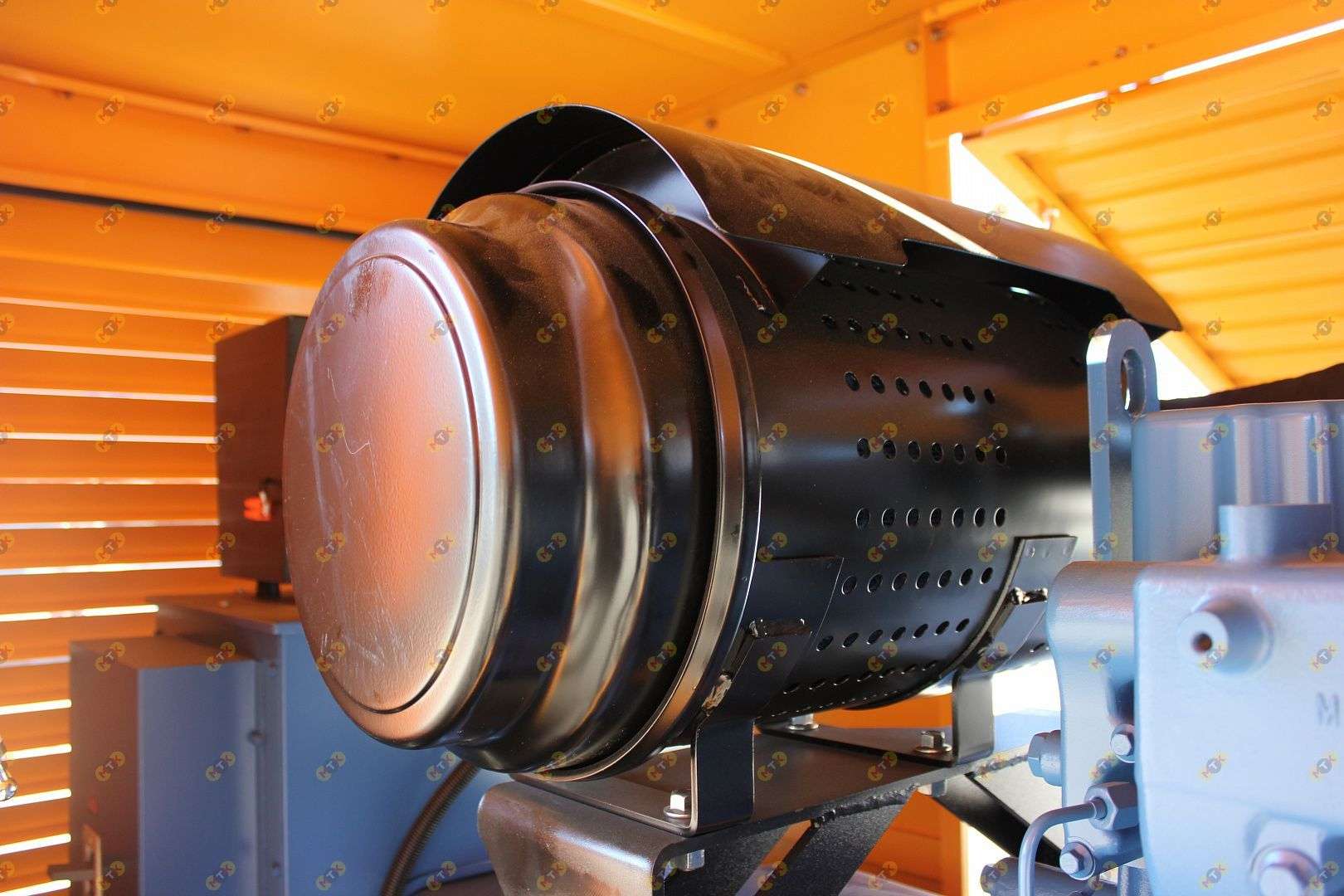 Дизельный генератор Yuchai 200 кВт 7