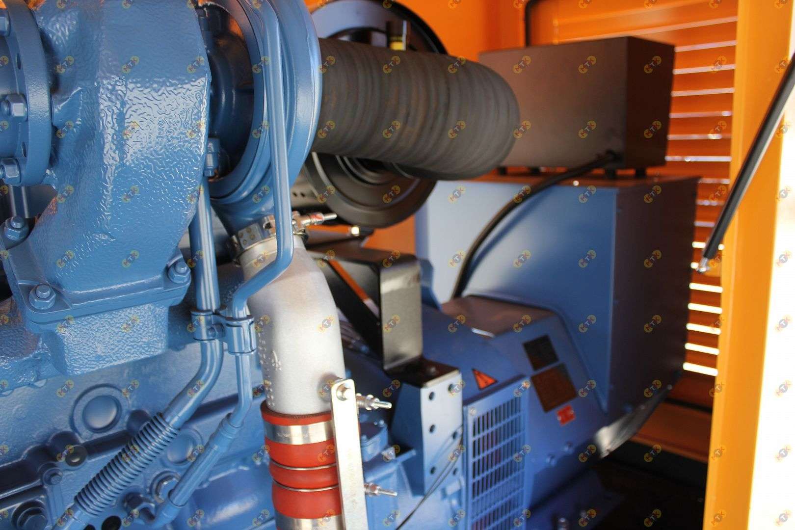 Дизельный генератор Yuchai 200 кВт 17