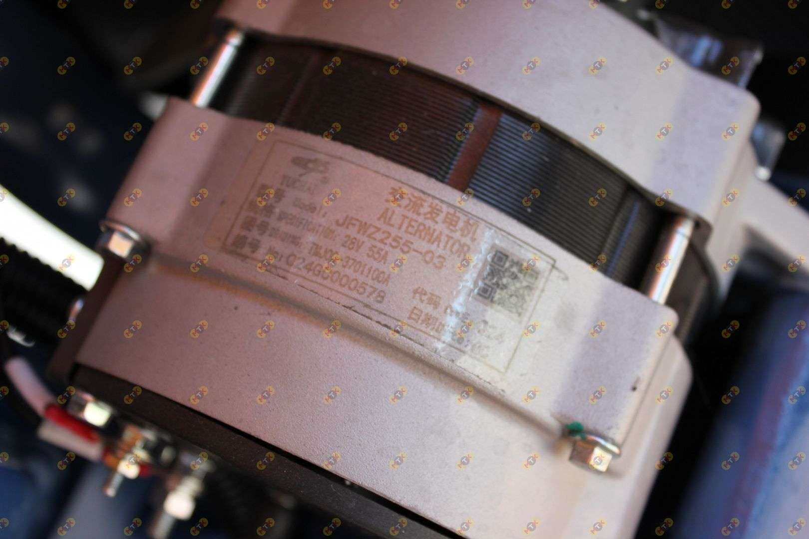 Дизельный генератор Yuchai 200 кВт 4