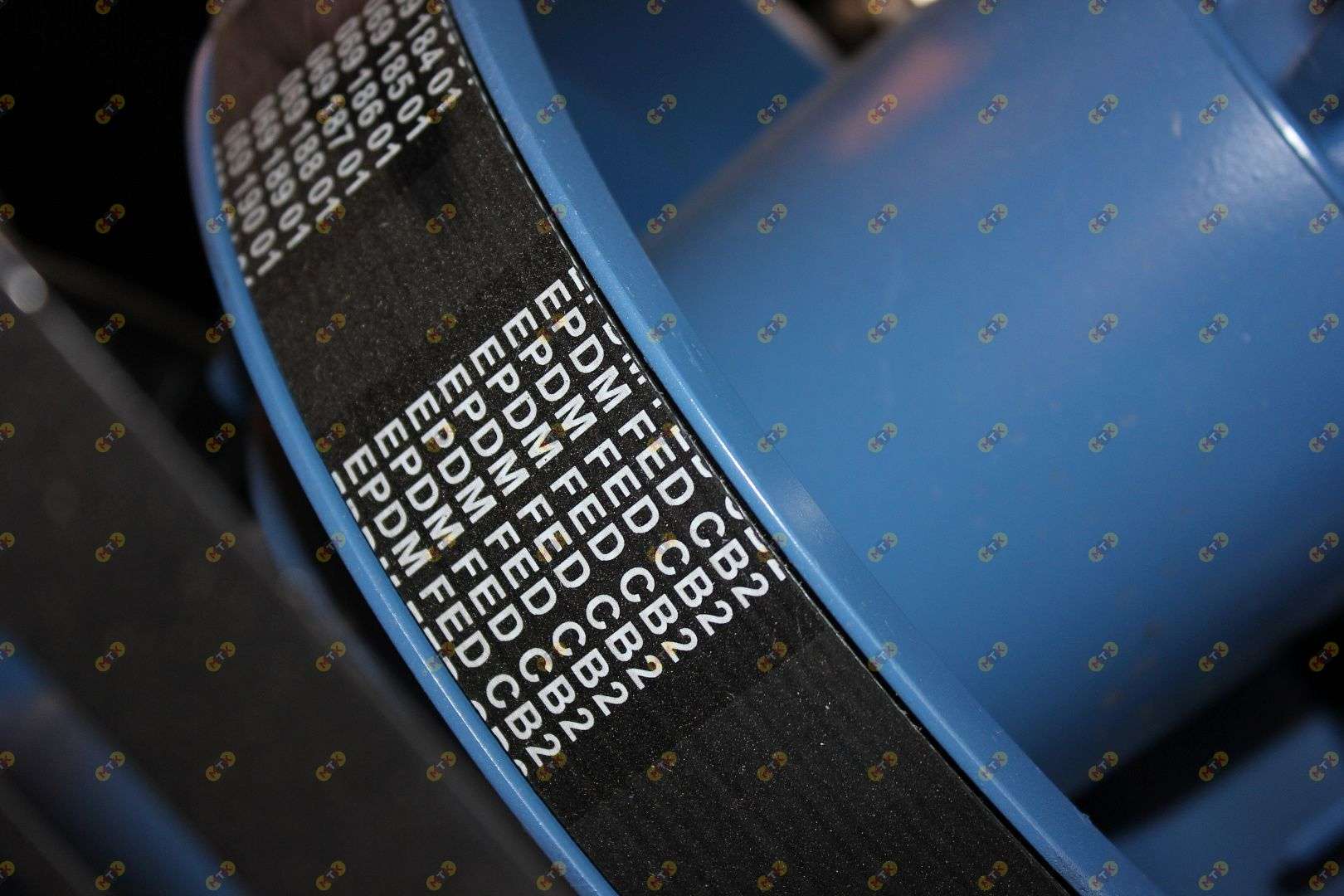 Дизельный генератор Yuchai 200 кВт 8