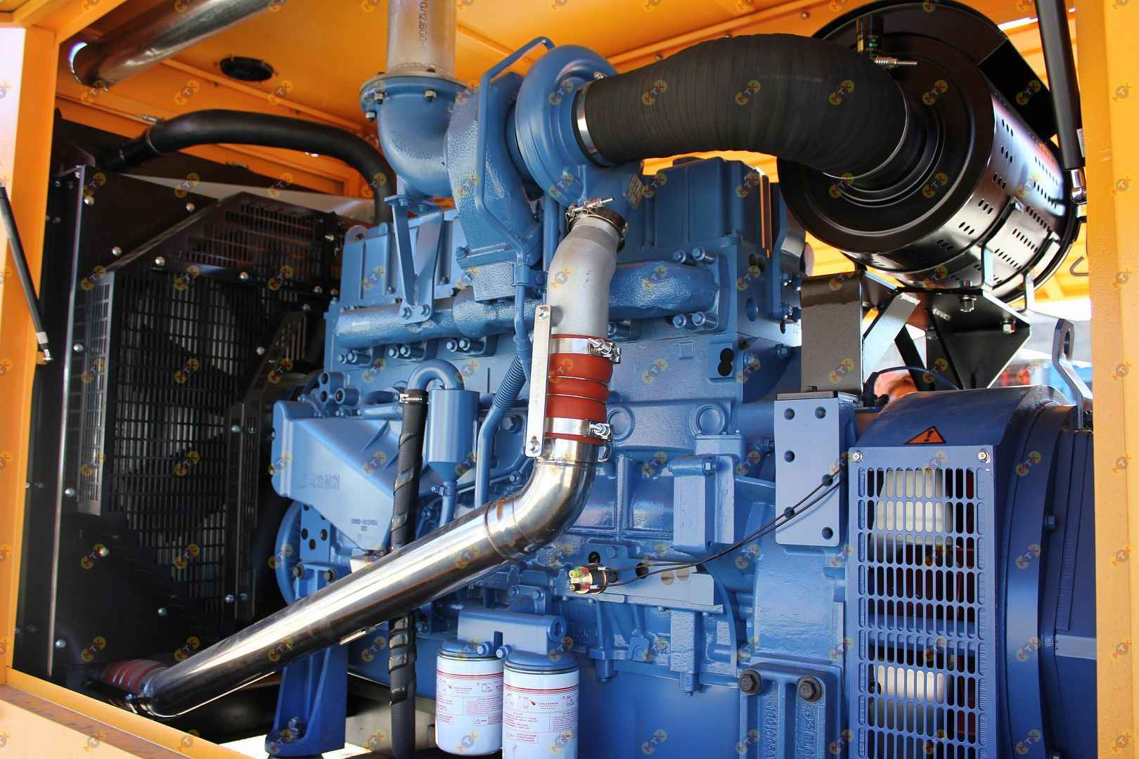 Дизельный генератор Yuchai 200 кВт 12