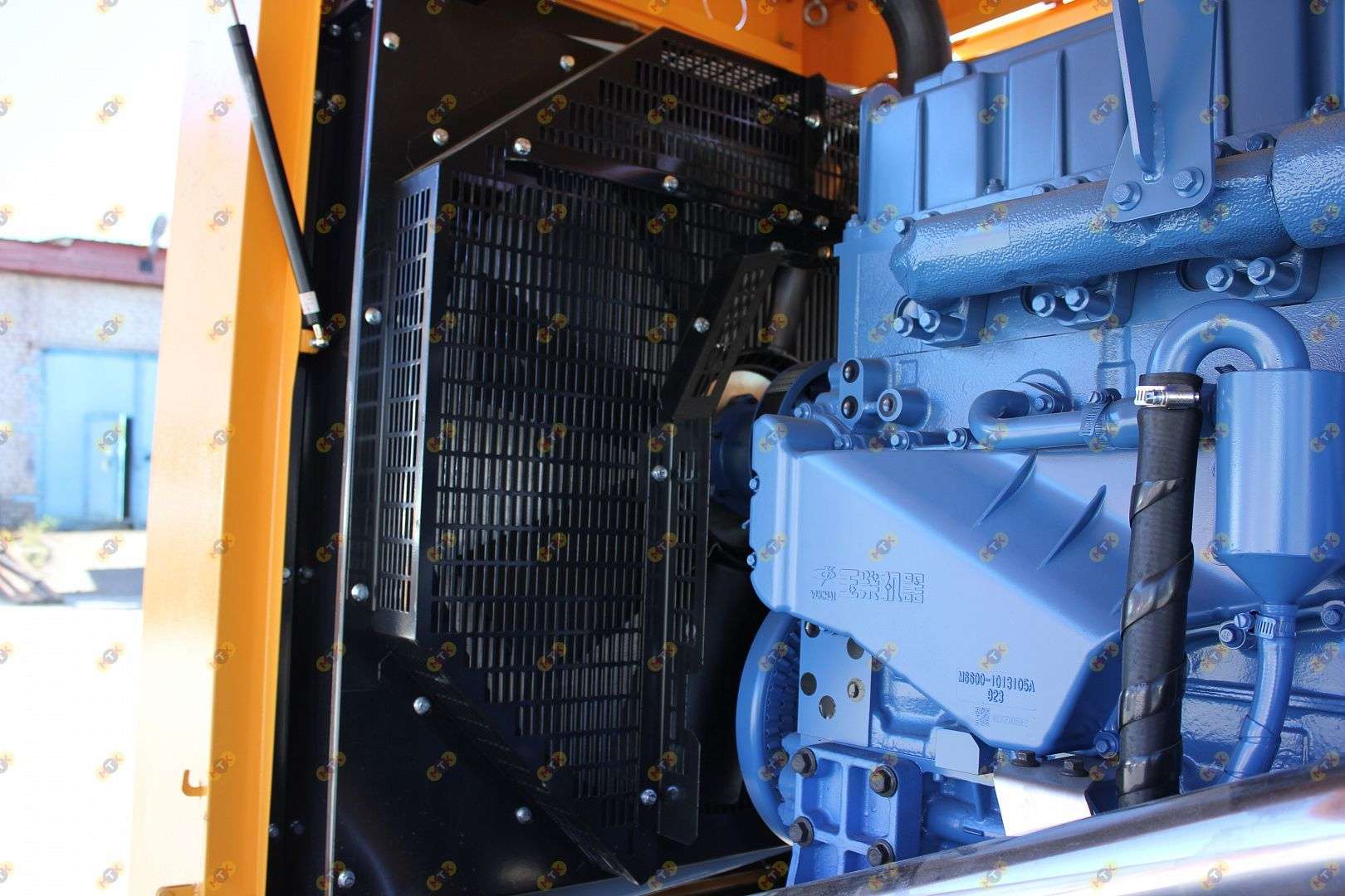 Дизельный генератор Yuchai 200 кВт 10