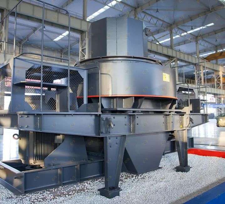 Центробежно-ударная дробилка VSI 7611 3