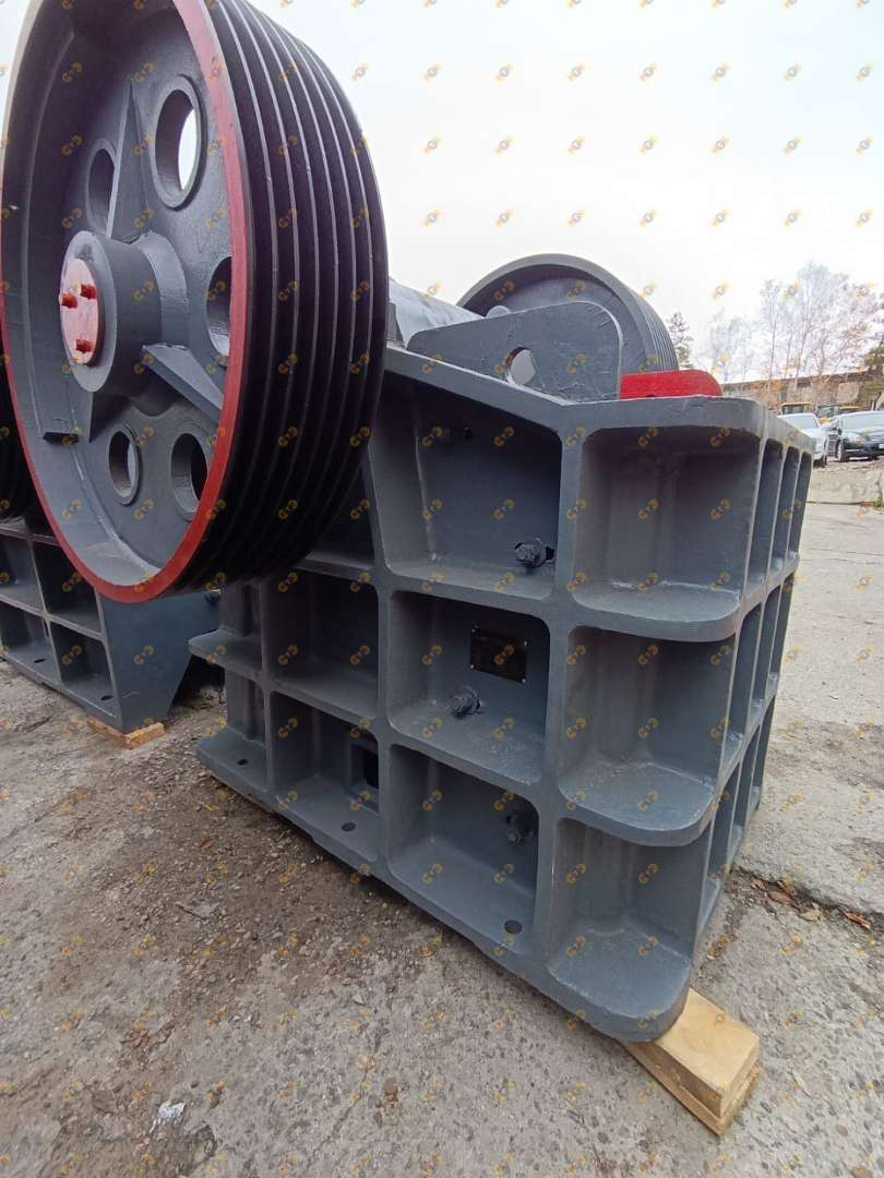 Щековая дробилка PE500x750 FREEMAN 3