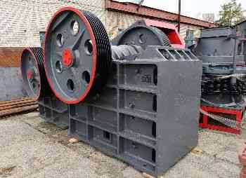 Щековая дробилка PE600x900 FREEMAN
