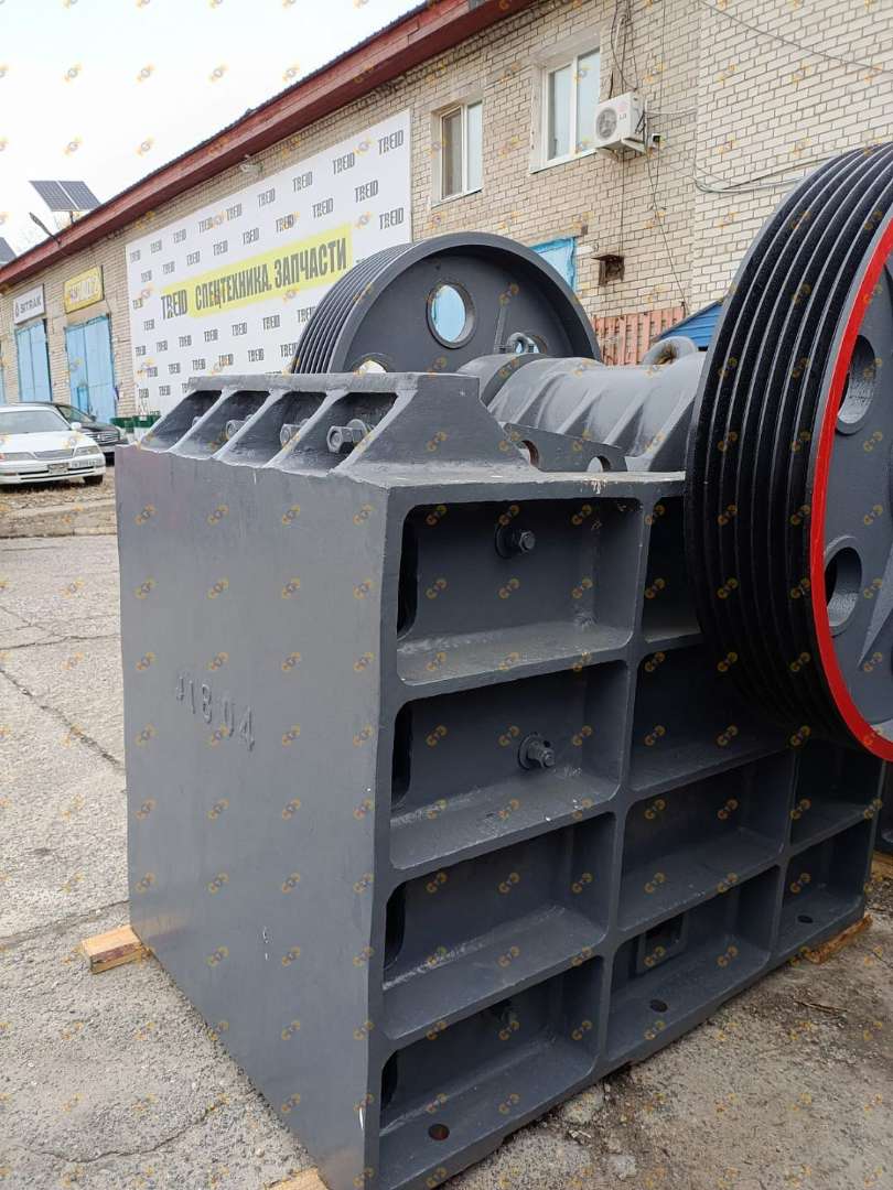 Щековая дробилка PE600x900 FREEMAN 5