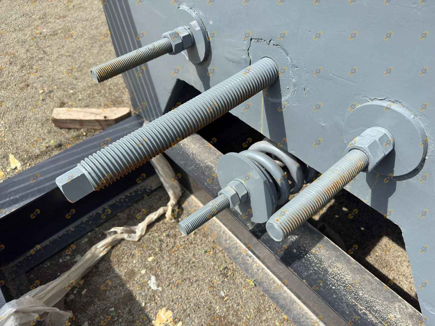 Щековая дробилка PE600x900 FREEMAN (на раме) 4