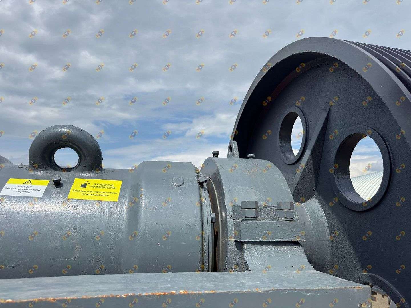 Щековая дробилка PE600x900 FREEMAN (на раме) 14