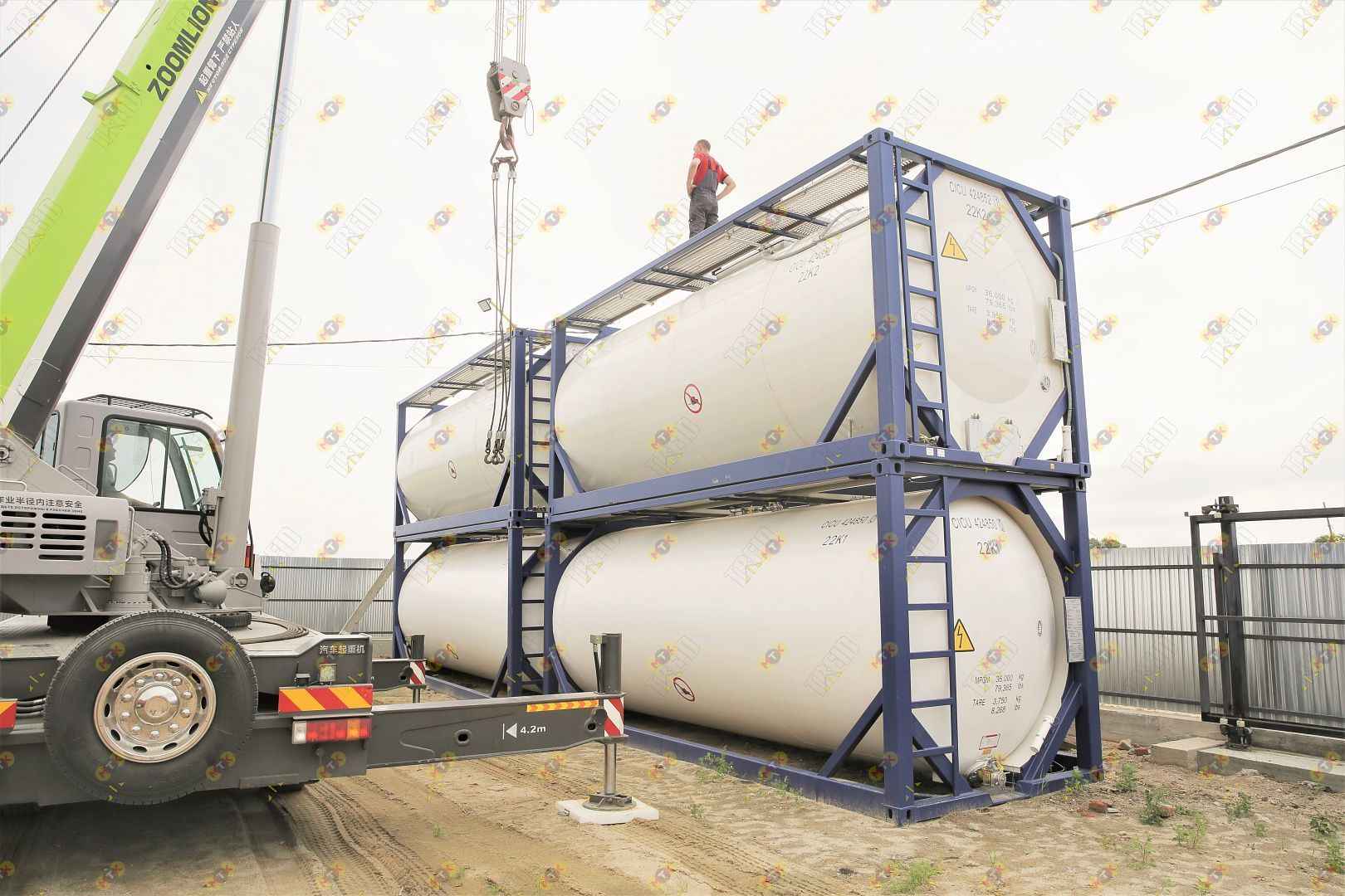 Танк-контейнер 25 м³ T11 2