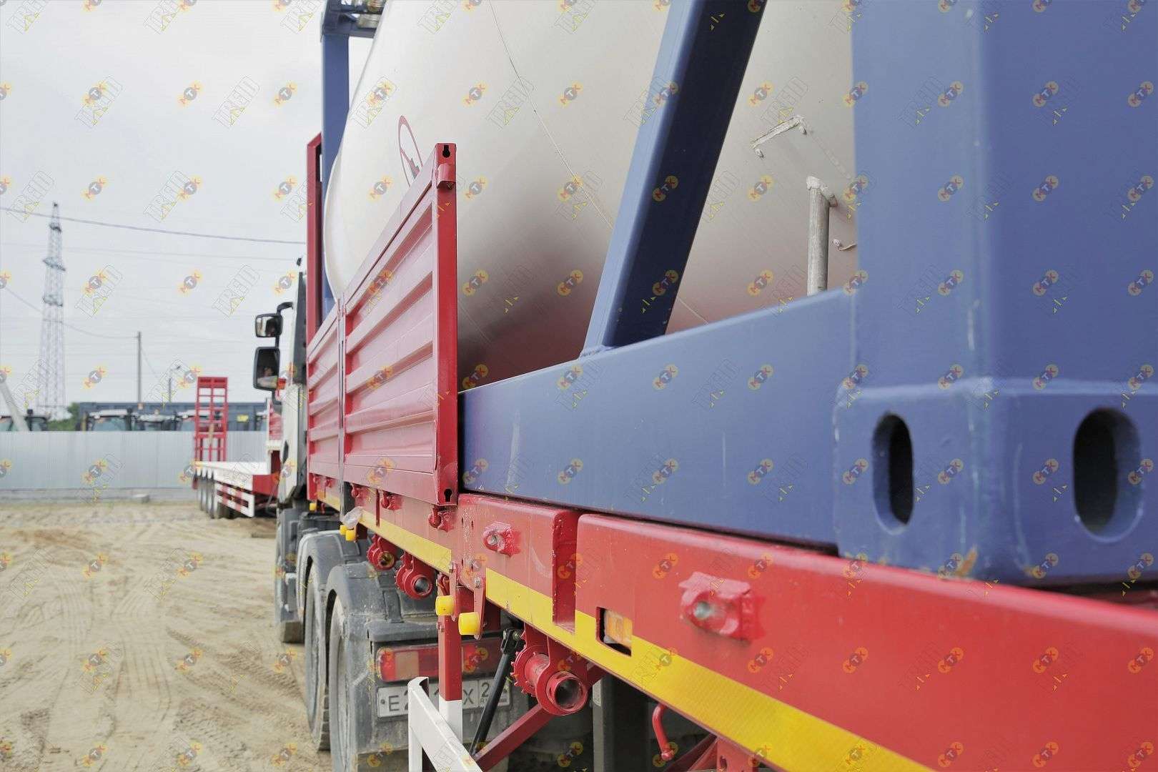 Танк-контейнер 25 м³ T11 11