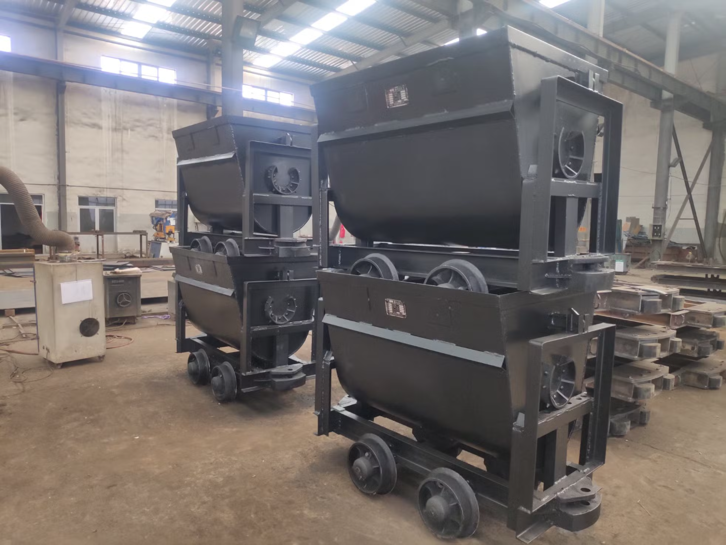 Шахтная вагонетка фиксированного типа MGC3.3 2