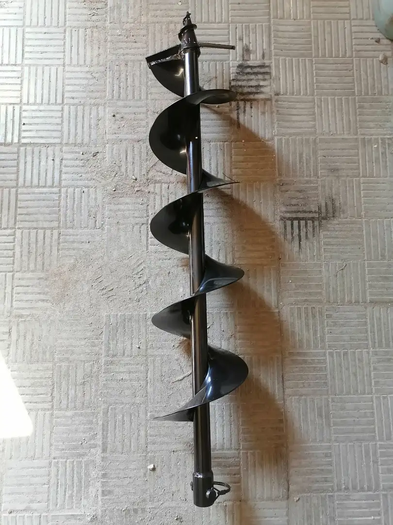 Шнек с победитом 2м, диаметр 200 мм 3