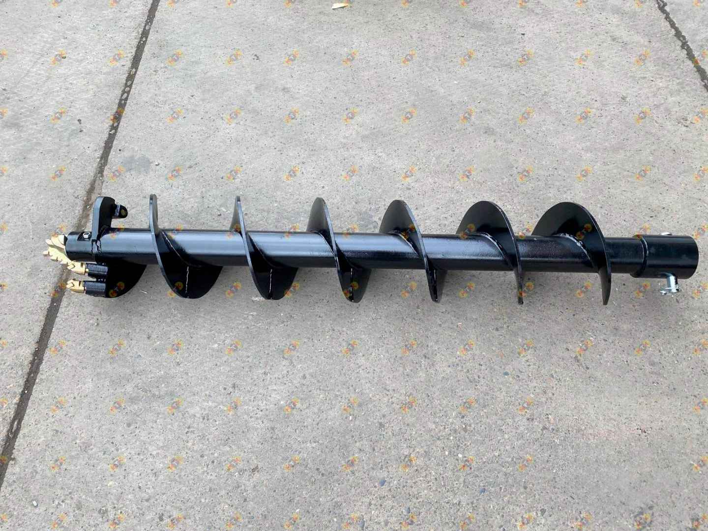 Шнек с наконечником 2м, диаметр 300 мм экскаваторы 2