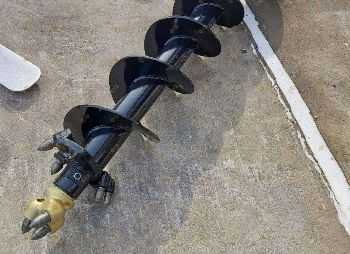 Шнек с победитовым наконечником 1,5 м, диаметр 250 мм