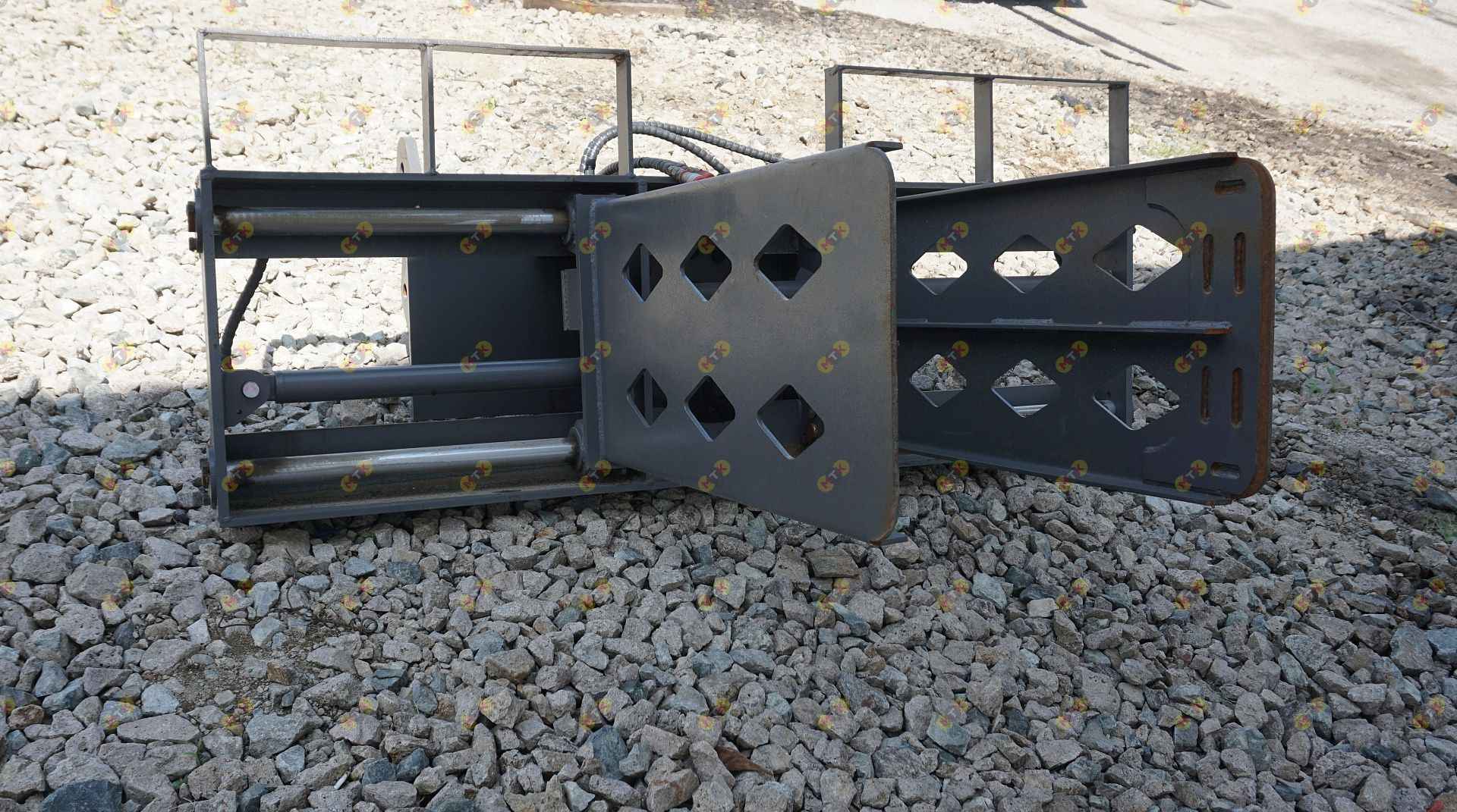 Киповой захват для фронтального погрузчика 2