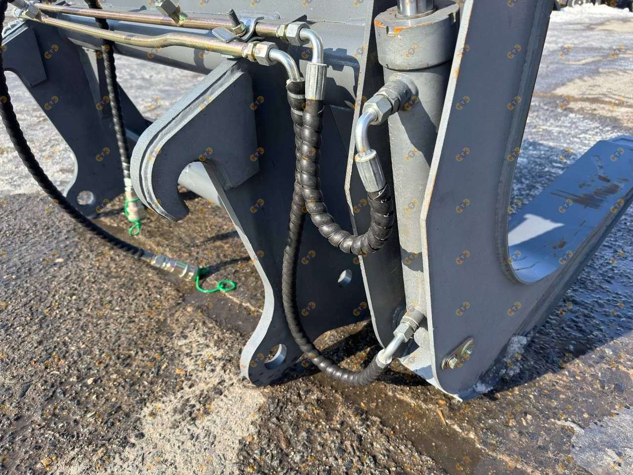 Бревнозахват-Трубозахват для спецтехники 7