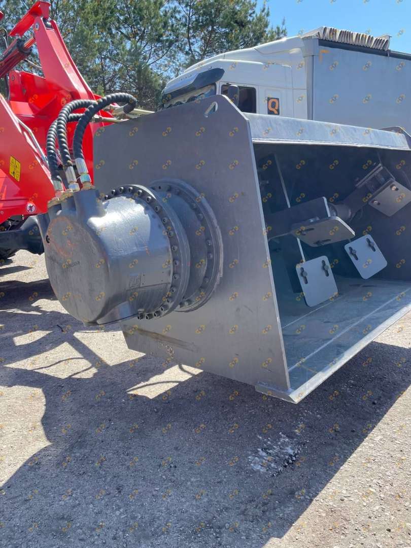 Ковш миксер (большой) 5