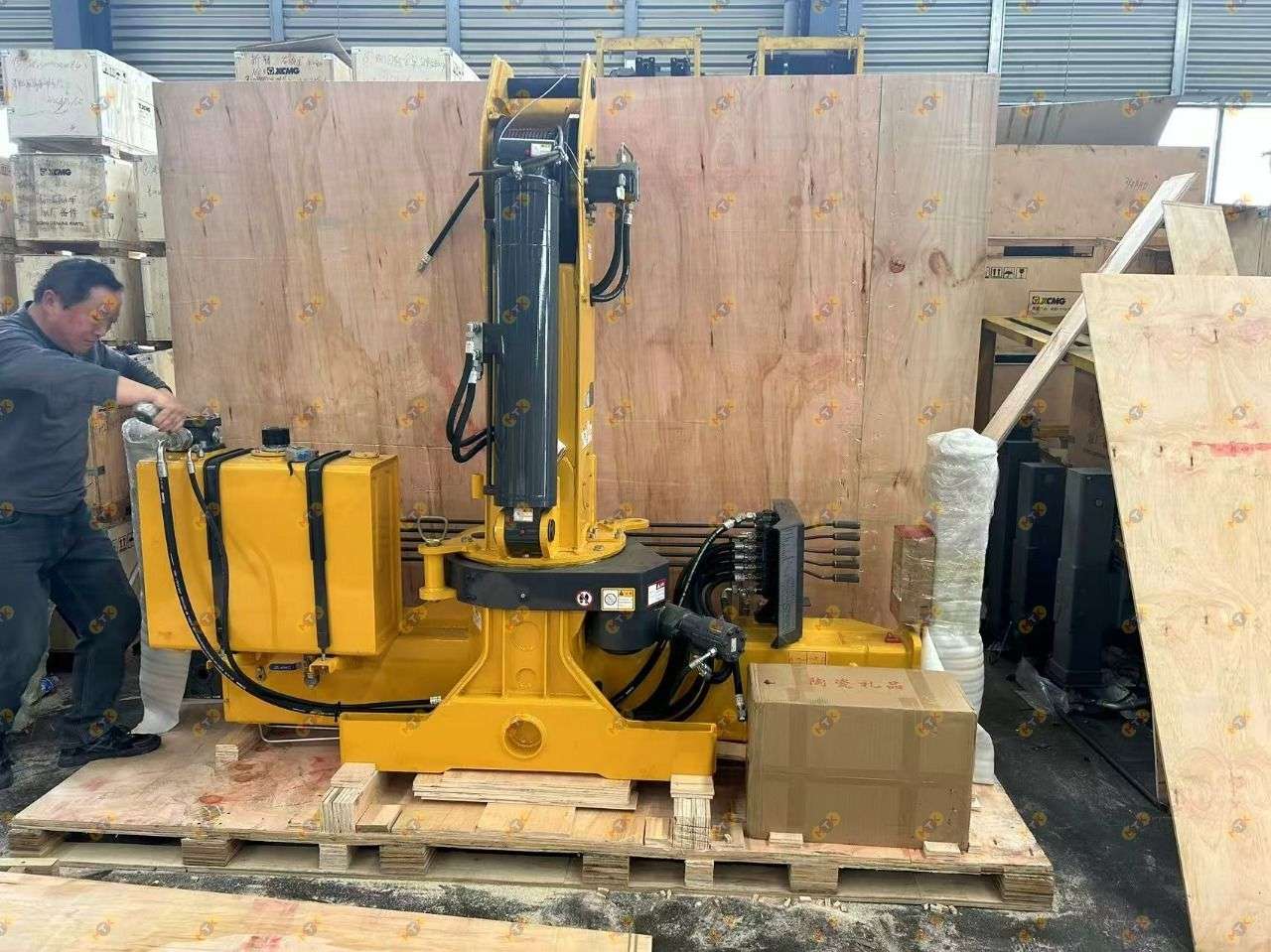 КМУ XCMG SQS250-5 (10 тонн) 4