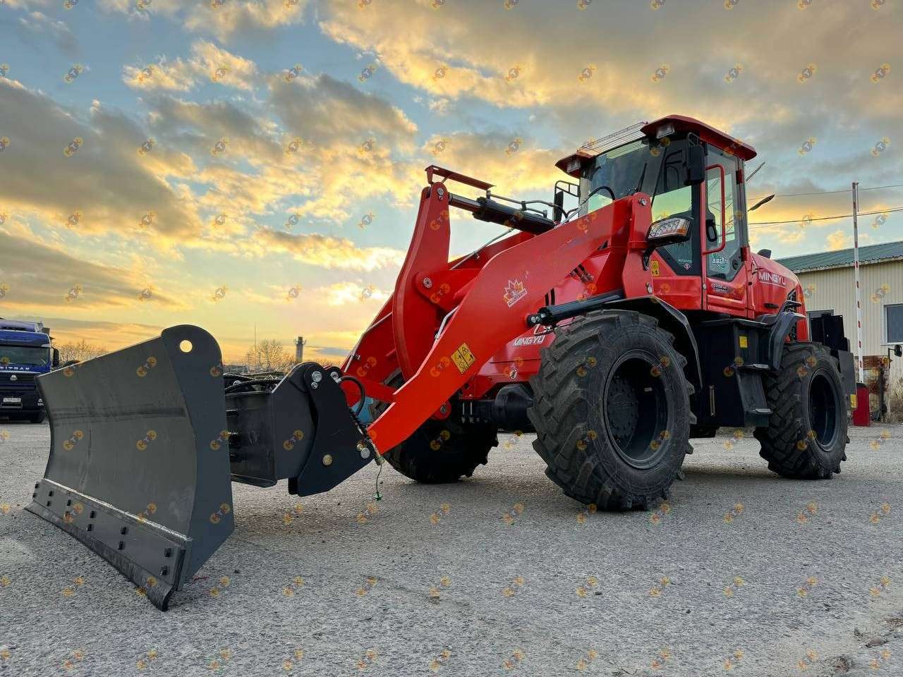 Прямой поворотный отвал (металл/резина) 2