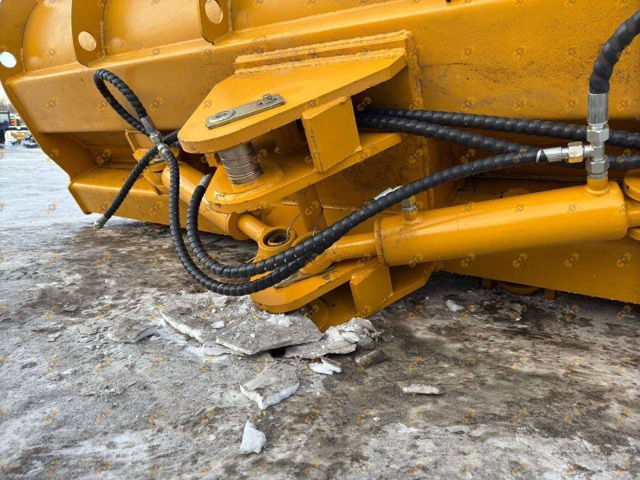 Отвал шириной 2800 мм 4