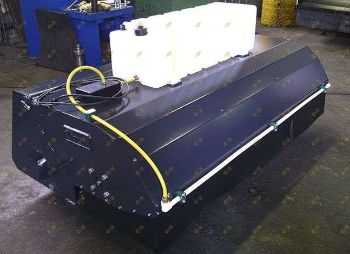 Щетка дорожная с бункером и автополивом MTK150