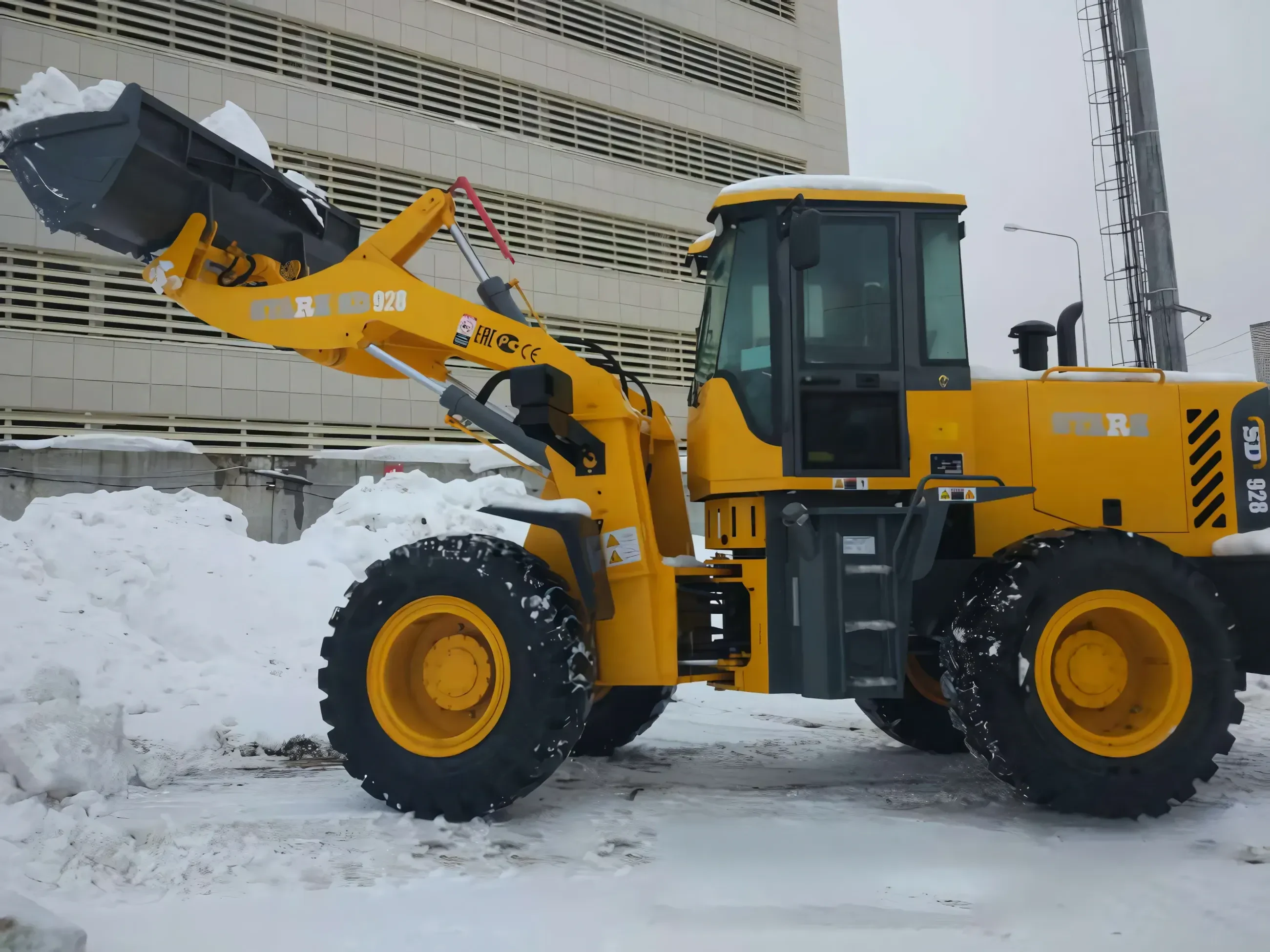 Фронтальный погрузчик HZM 928 — фото