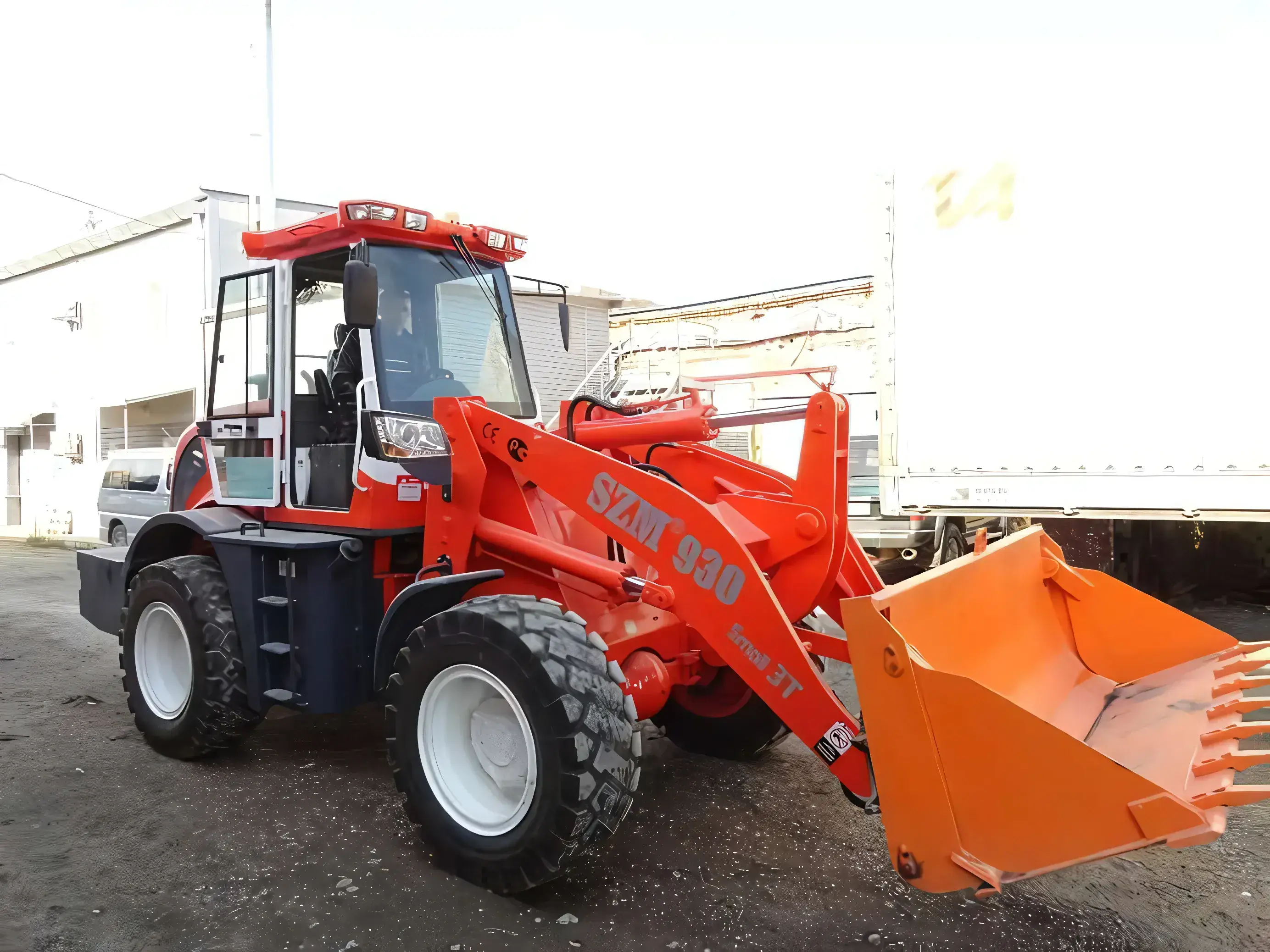 Фронтальный погрузчик SZM 930 — фото