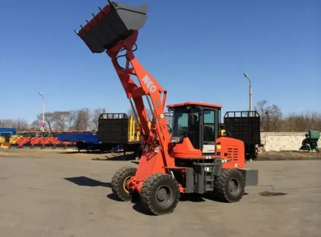 Фронтальный погрузчик NEO 200 — фото