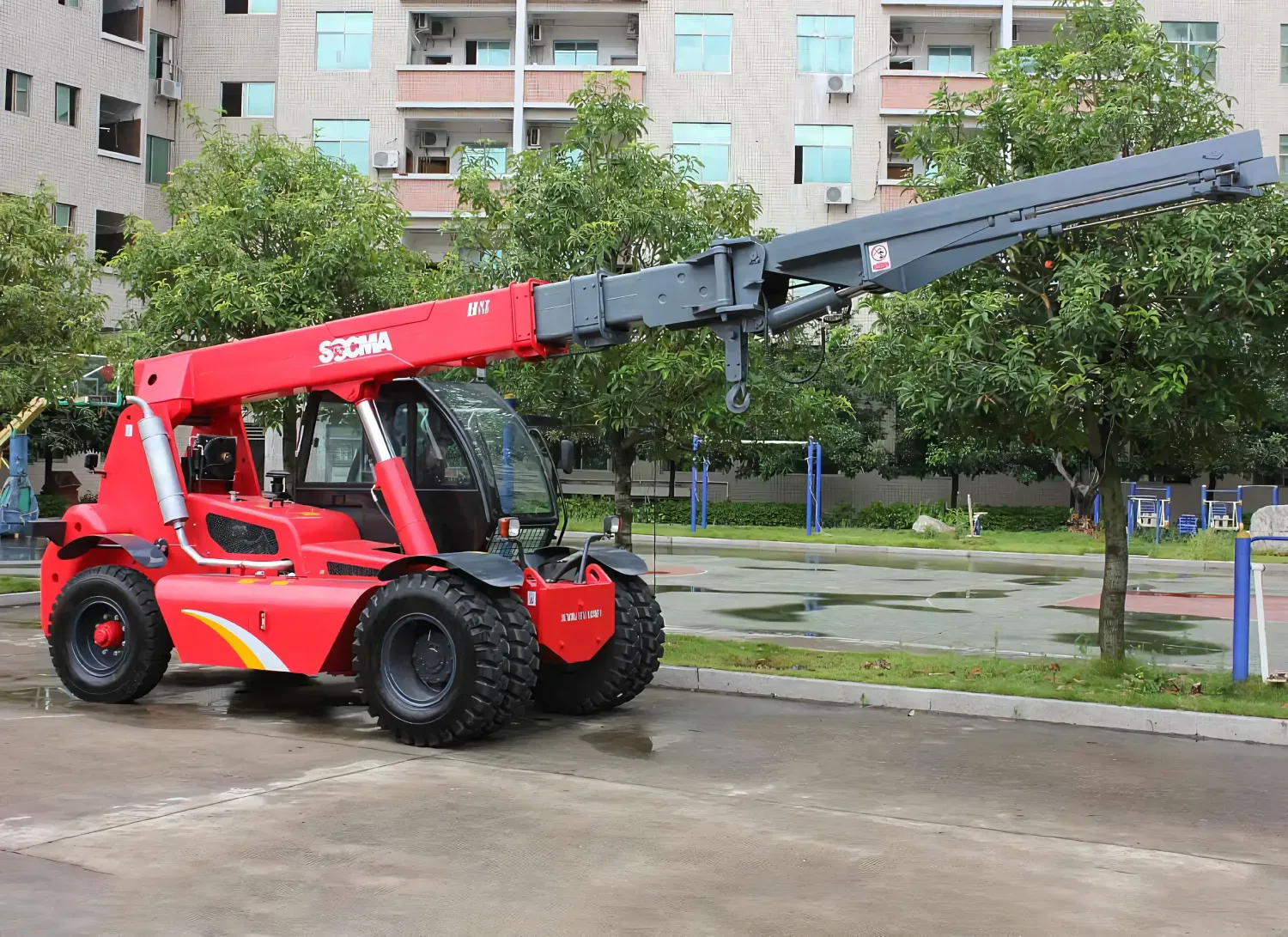 Телескопический погрузчик HNT50H 5 тонн — фото