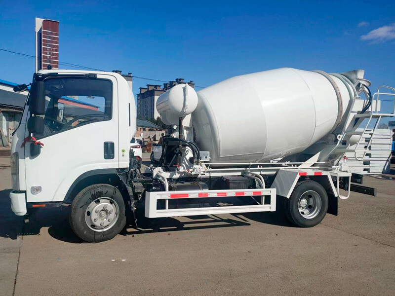 Автобетоносмеситель ISUZU QL1120AJHAYFT 4 м³ 4×2, 189 л.с — фото