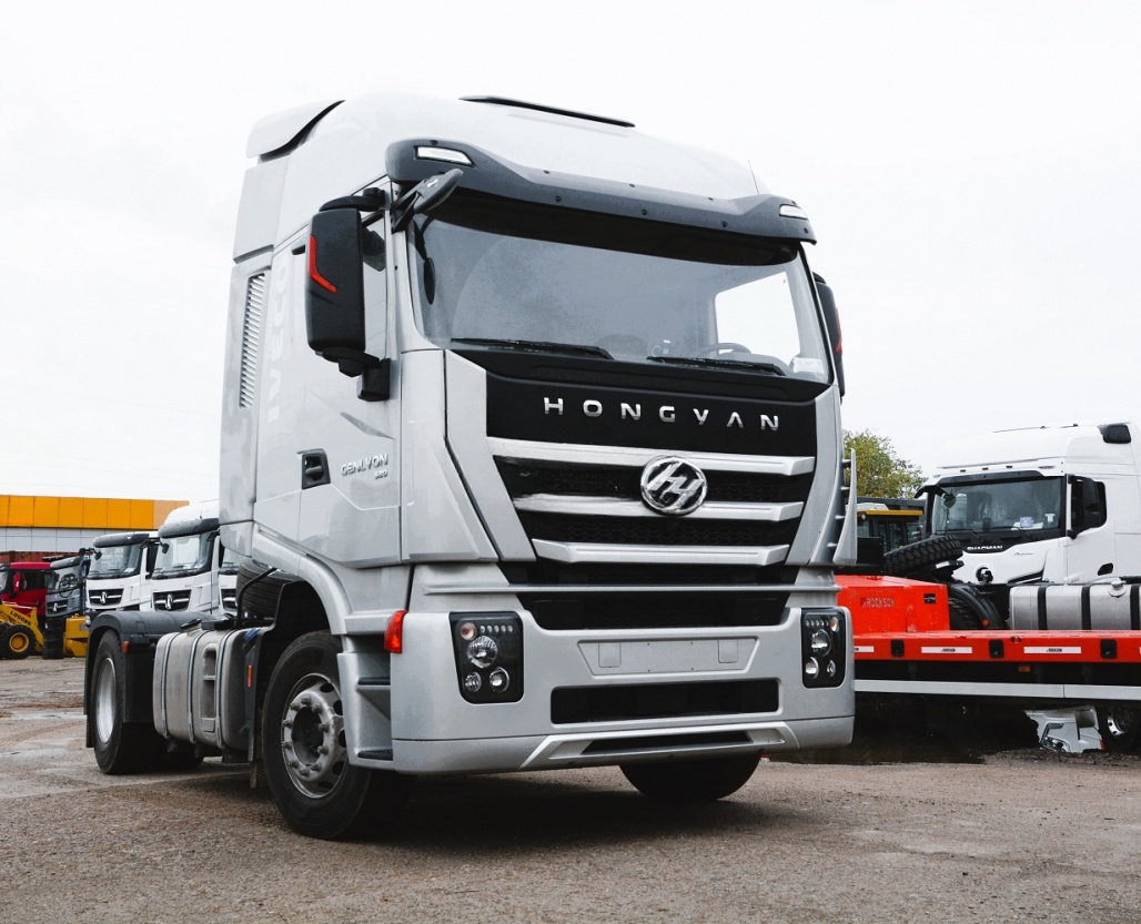 Тягач HONGYAN CQ4186HV52 (C6HR) — фото