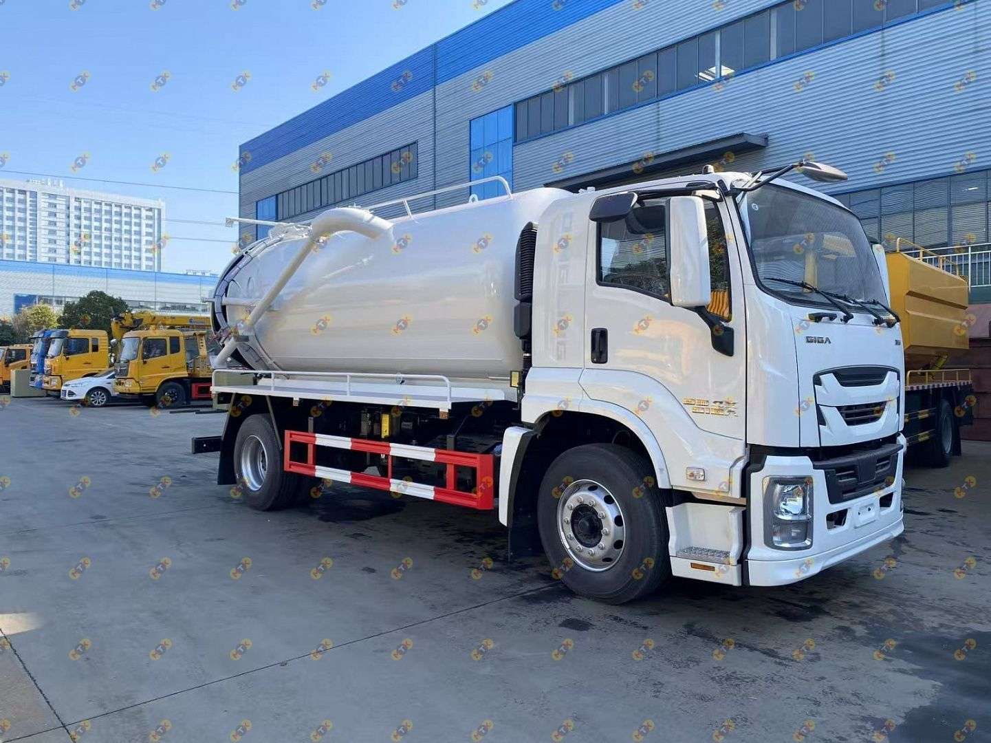 Ассенизатор ISUZU GIGA 12 м³