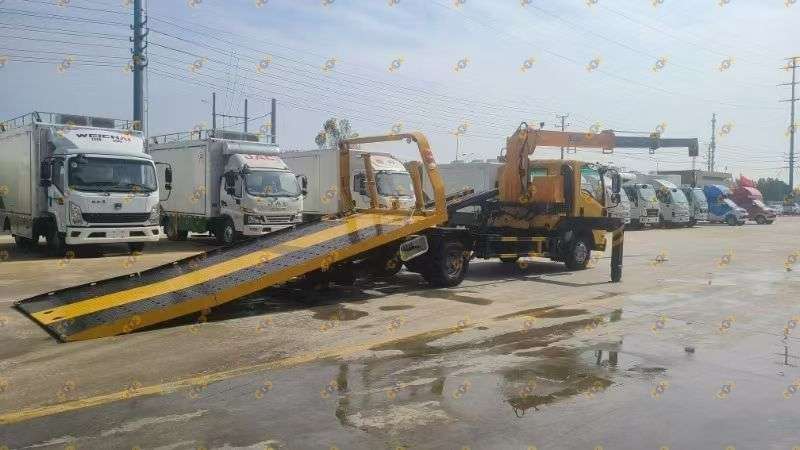 эвакуатор ISUZU КМУ XCMG 3т