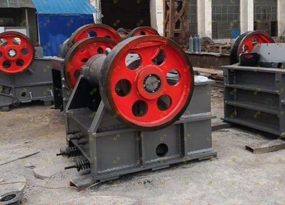 Щековая дробилка PEX150x750