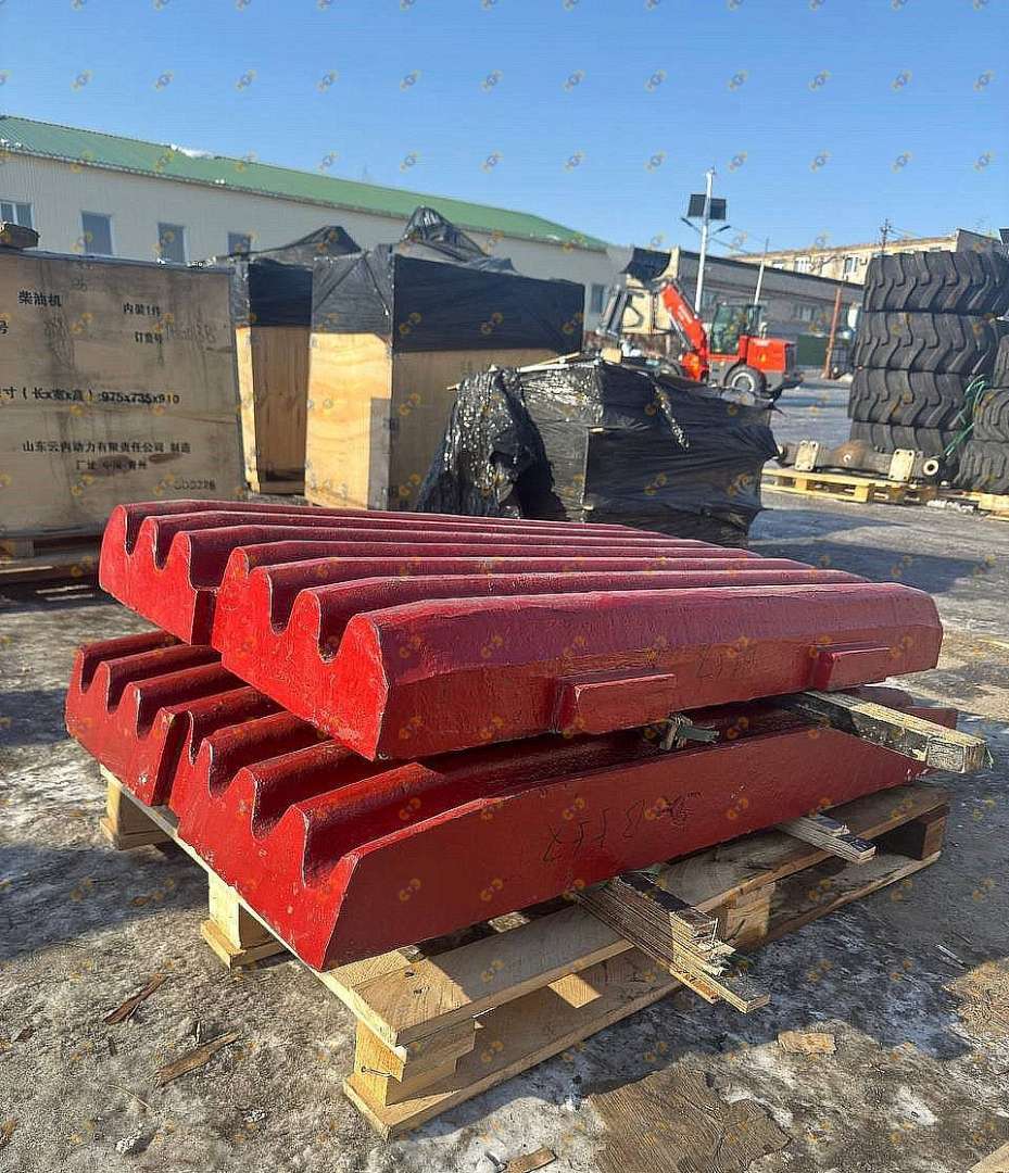 Комплект подвижной/неподвижной плит для щековой дробилки PE 500×750