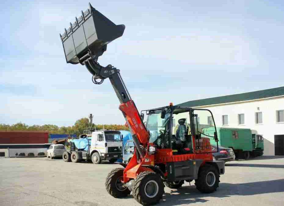 Телескопический погрузчик MTK TL2000