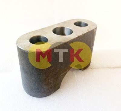 1656942 крышка направляющего катка CATERPILLAR, ITR USCO