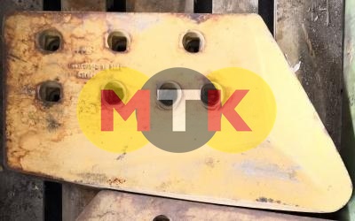 195-71-11183 нож боковой правый KOMATSU D355, ITR USCO