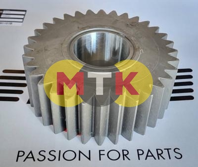 208-27-61140 шестерня KOMATSU PC400, ITR USCO