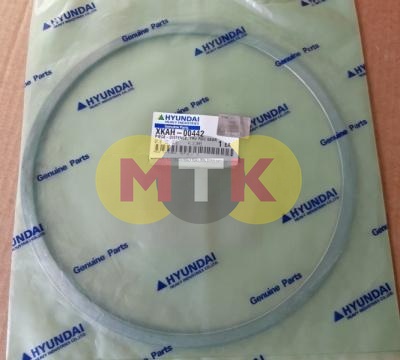 XKAH-00442 кольцо HYUNDAI R210, TOKOR