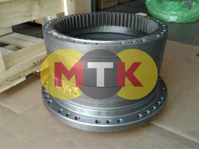 XKAH-00903, XKAH-00902 корпус редуктора HYUNDAI R210, TOKOR