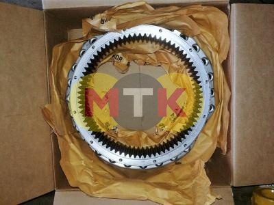 XKAH-00987 шестерня коронная HYUNDAI R360, TOKOR
